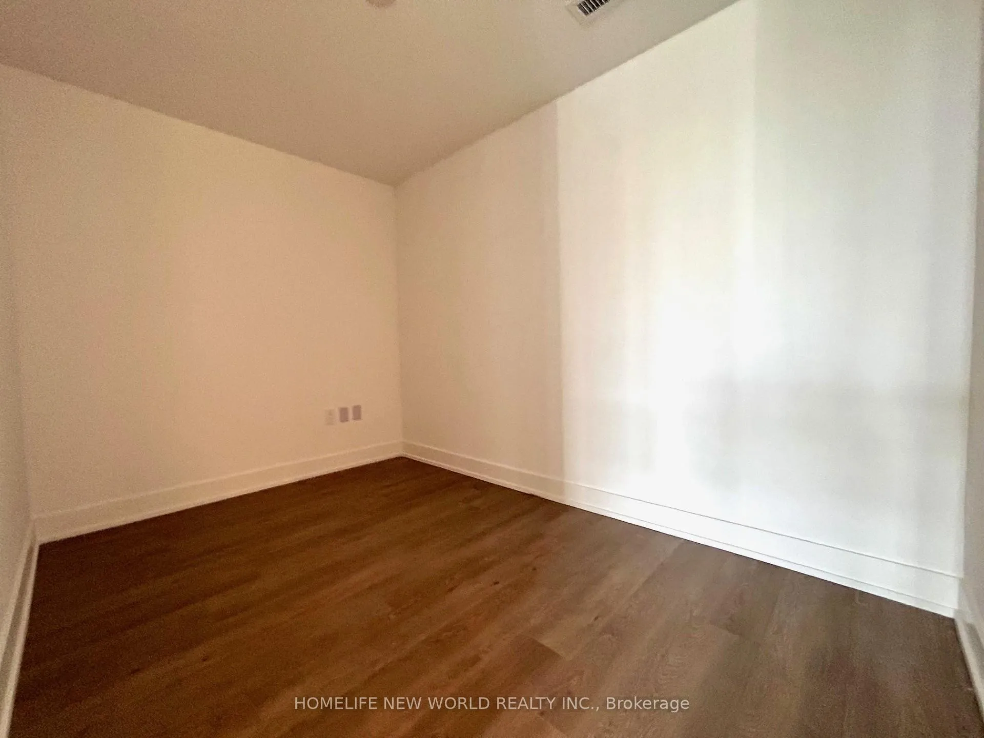 Photo 14 of Unit 1015, 8 Cedarland Drive, Markham, Unionville — HOMEH