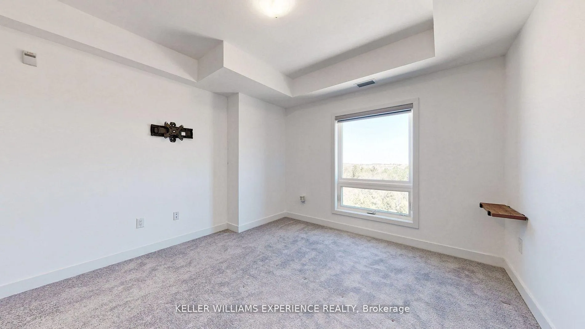 Photo 15 of Unit 503, 10 Culinary Lane, Barrie, Innis-Shore — HOMEH