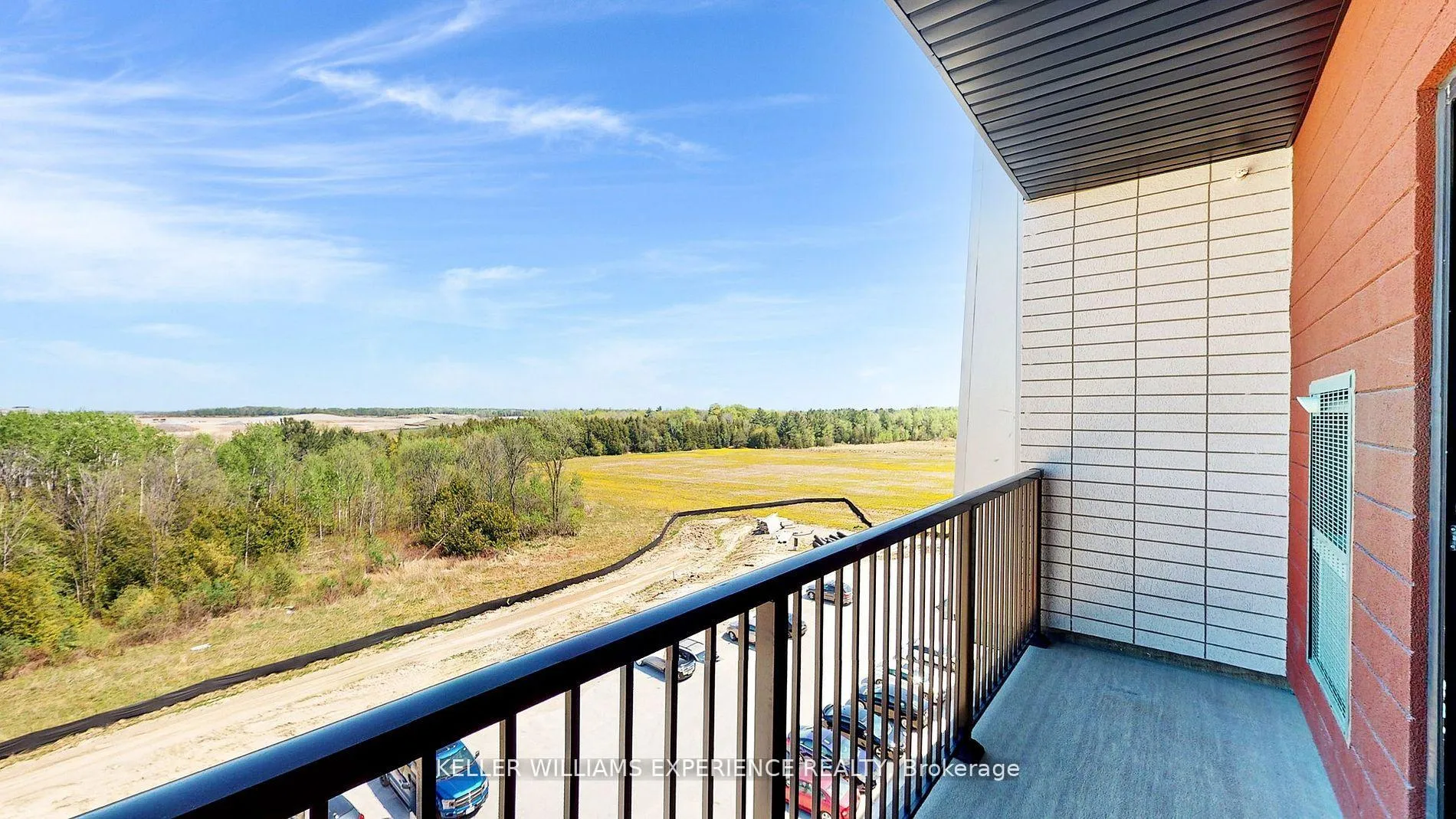 Photo 22 of Unit 503, 10 Culinary Lane, Barrie, Innis-Shore — HOMEH