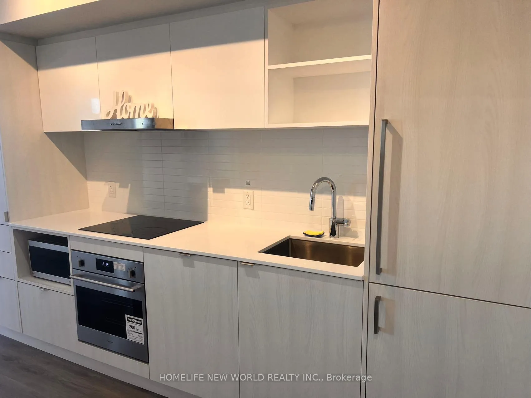 Front of Unit 2706, 138 Downes Street