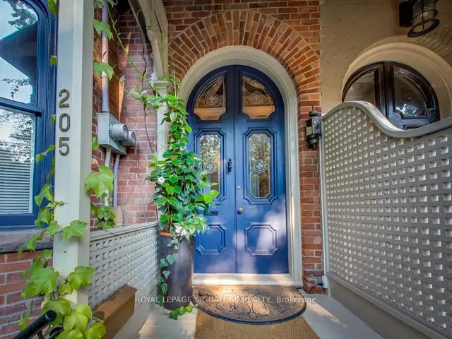 Photo 2 of 205 Seaton Street, Toronto, Cabbagetown-South St. James Town — HOMEH