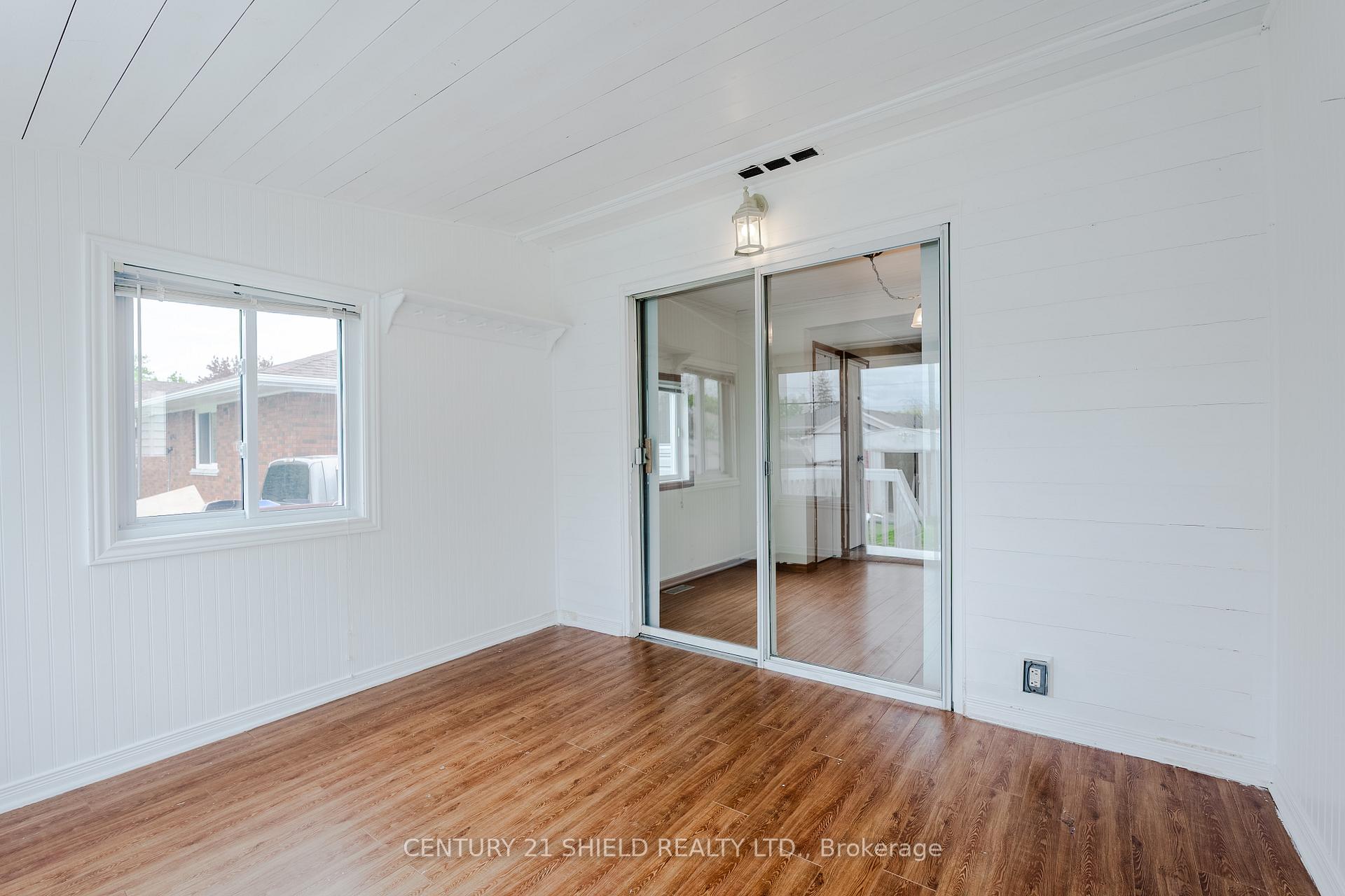Photo 23 of 117 Anthony Street, Cornwall — HOMEH