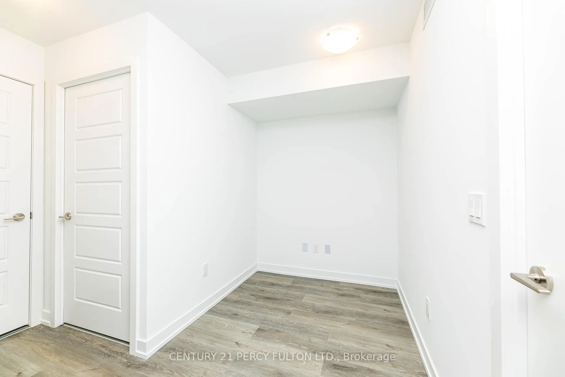 Photo 17 of Unit 2005, 1435 Celebration Drive, Pickering, Bay Ridges — HOMEH