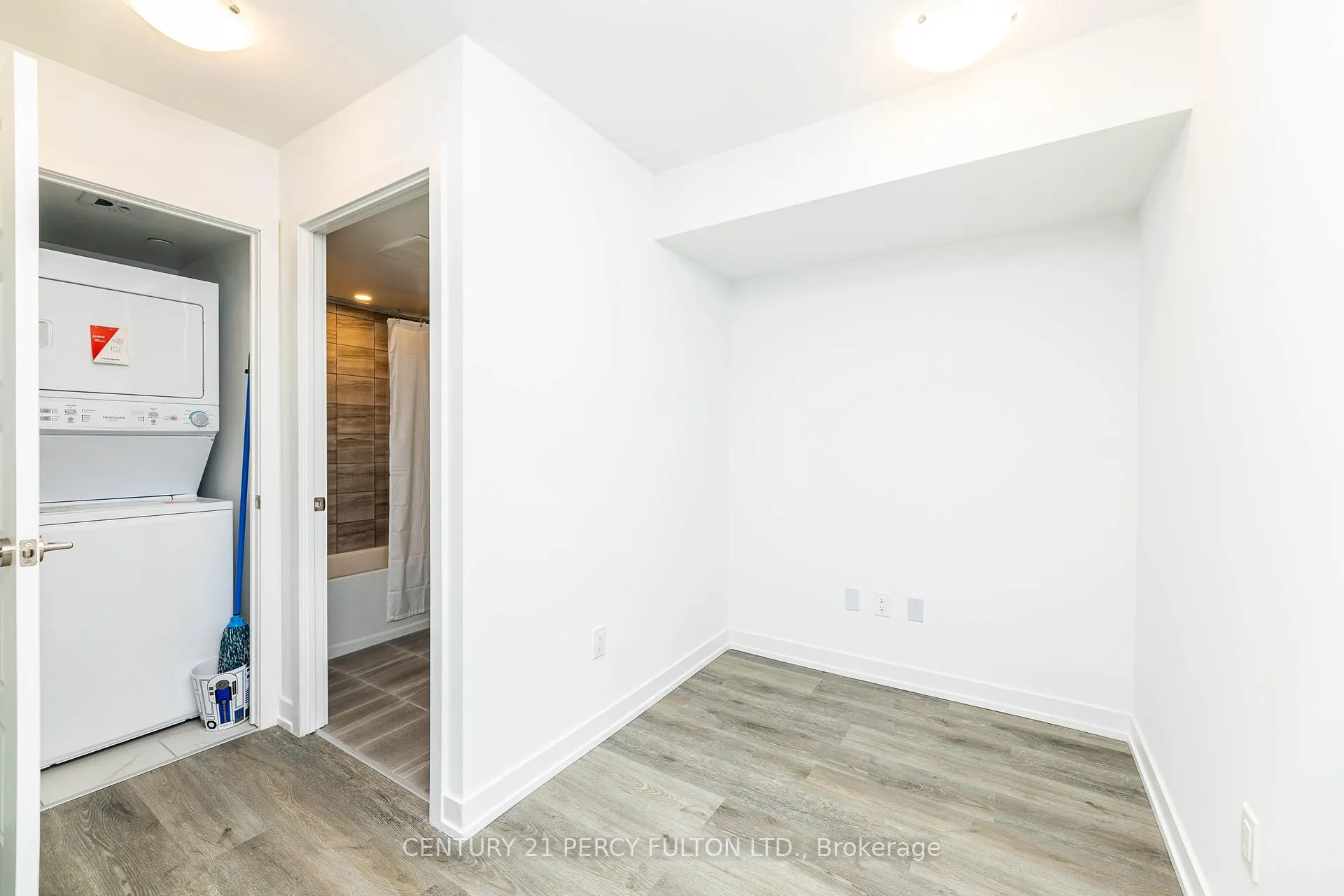 Photo 23 of Unit 2005, 1435 Celebration Drive, Pickering, Bay Ridges — HOMEH