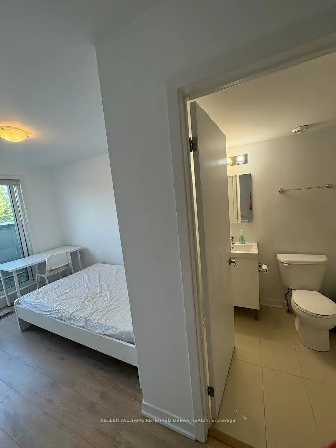 Photo 8 of Unit 10-2, 1720 Simcoe Street, Oshawa, Samac — HOMEH