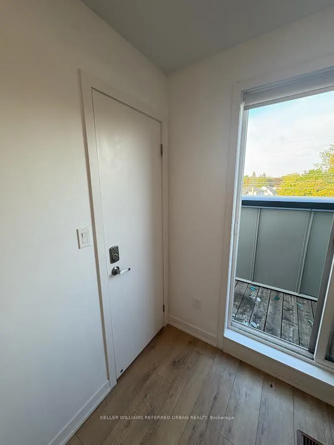 Photo 14 of Unit 10-2, 1720 Simcoe Street, Oshawa, Samac — HOMEH