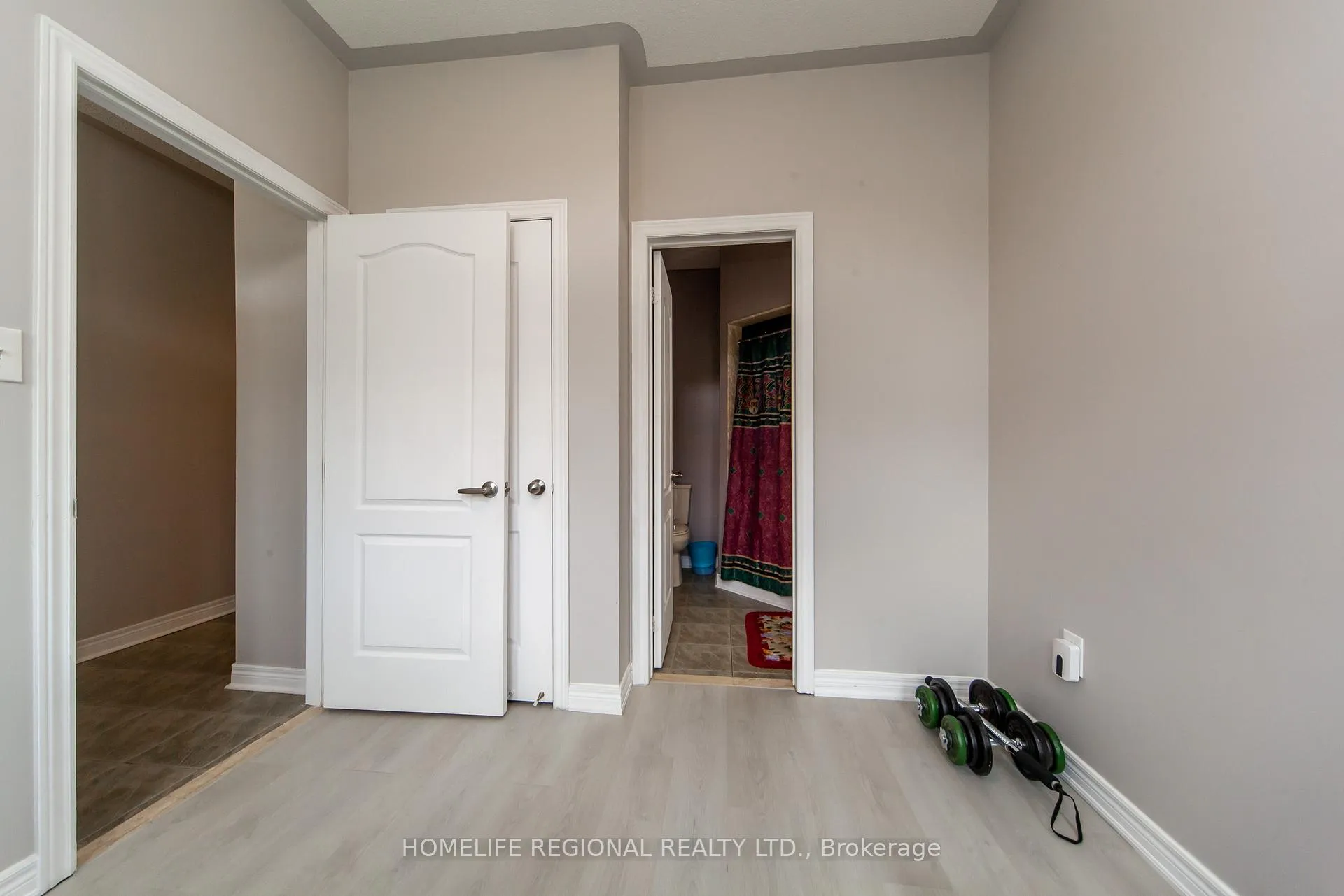 Photo 27 of Unit 11, 19 Niagara Drive, Oshawa, Samac — HOMEH