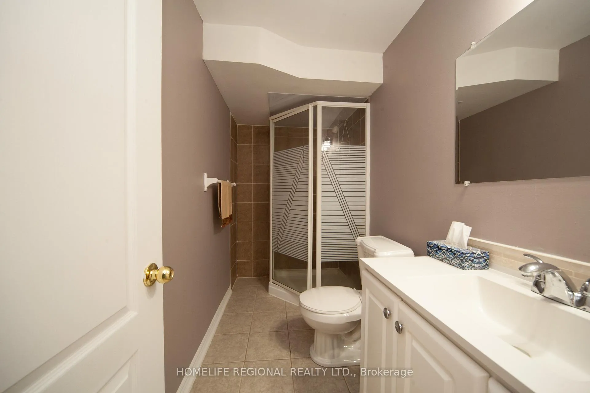 Photo 36 of Unit 11, 19 Niagara Drive, Oshawa, Samac — HOMEH
