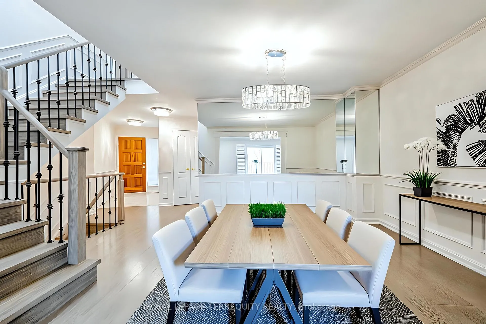Photo 5 of 36 Quail Valley Drive, Markham, German Mills — HOMEH