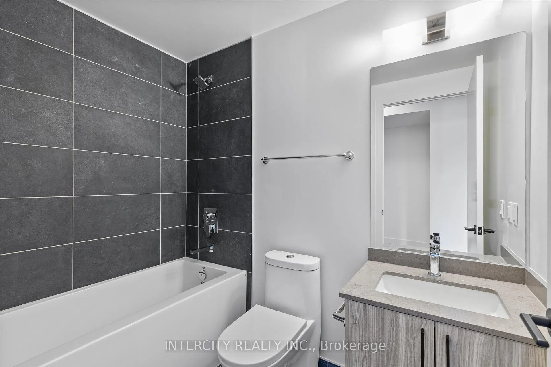 Photo 13 of Unit 233, 2075 King Road, King, King City — HOMEH