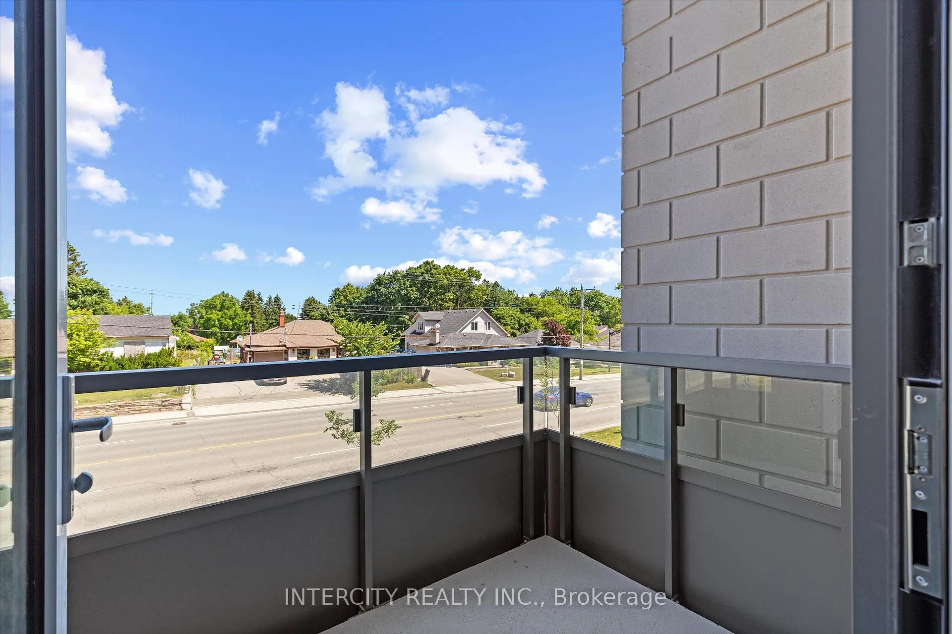 Photo 14 of Unit 233, 2075 King Road, King, King City — HOMEH
