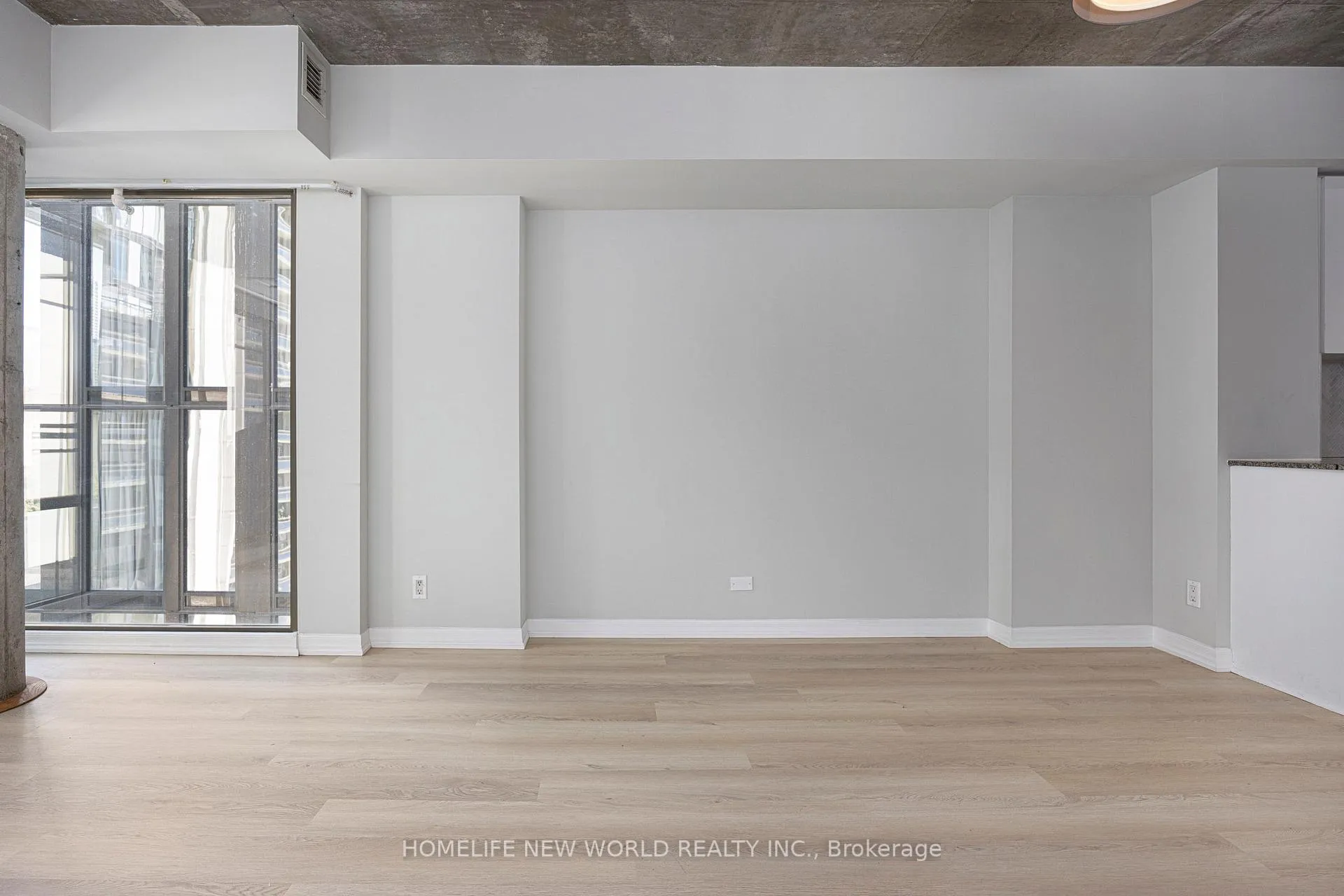 Photo 4 of Unit 1108, 22 Wellesley Street E, Toronto, Church-Yonge Corridor — HOMEH