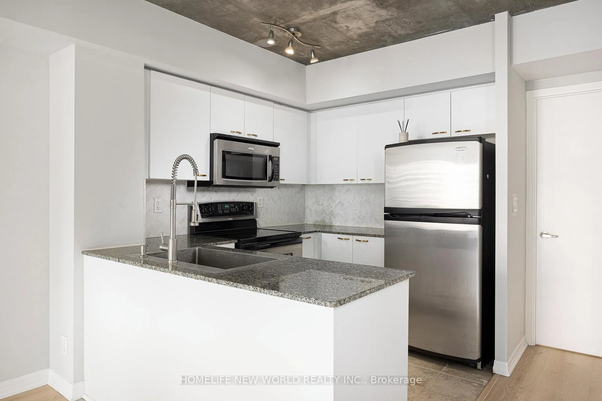 Photo 6 of Unit 1108, 22 Wellesley Street E, Toronto, Church-Yonge Corridor — HOMEH