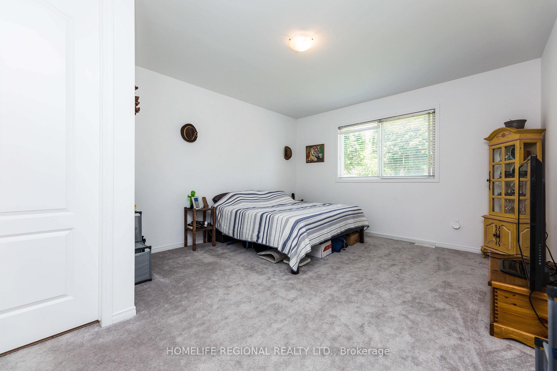 Photo 3 of Unit lower level, 80 Prince George Crescent, Barrie, Innis-Shore — HOMEH