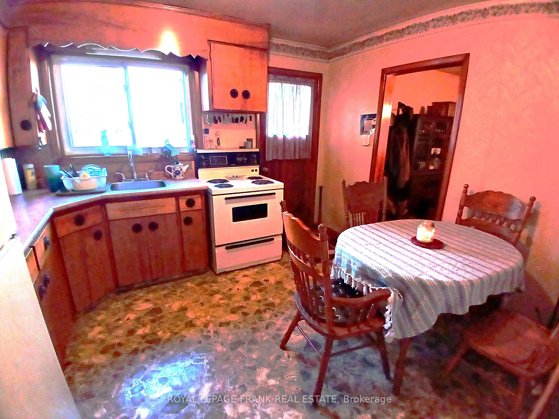 Photo 4 of 94 Rollins Drive, Belleville, Belleville Ward — HOMEH