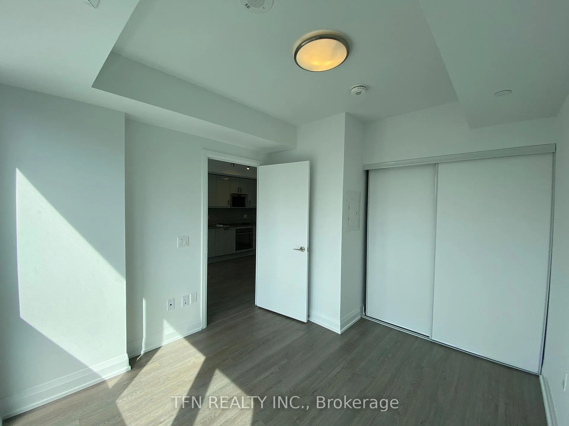 Photo 6 of Unit 2206, 77 Mutual Street, Toronto, Church-Yonge Corridor — HOMEH