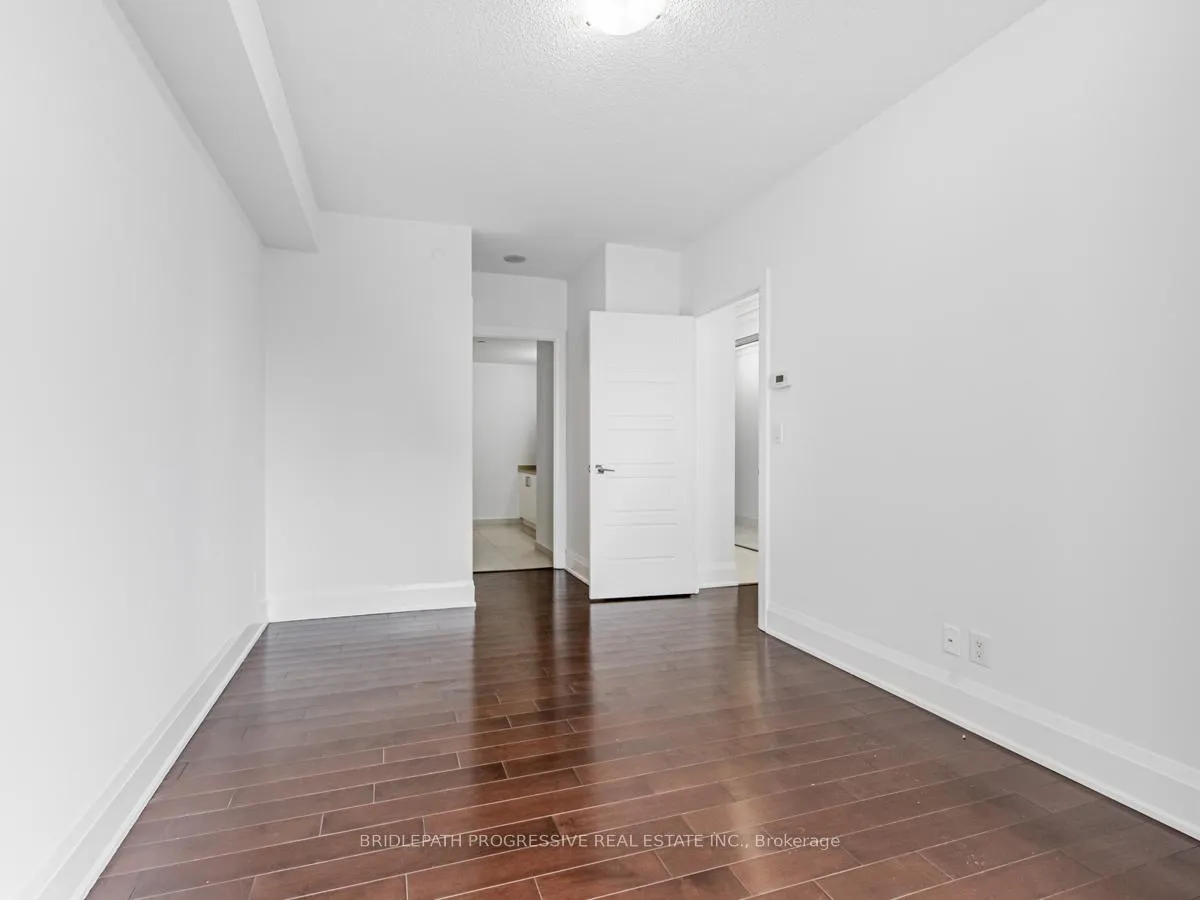 Photo 13 of Unit RG 2, 1 Uptown Drive, Markham, Unionville — HOMEH