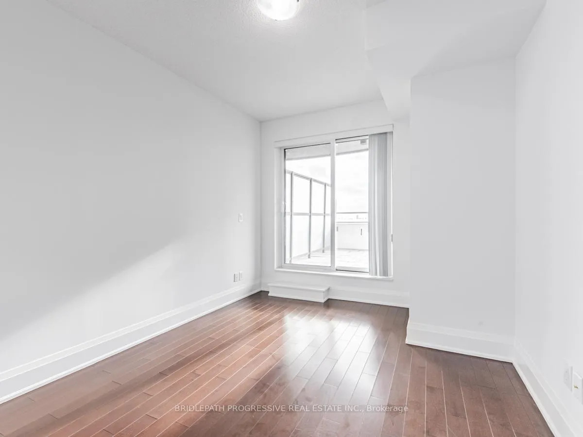 Photo 18 of Unit RG 2, 1 Uptown Drive, Markham, Unionville — HOMEH