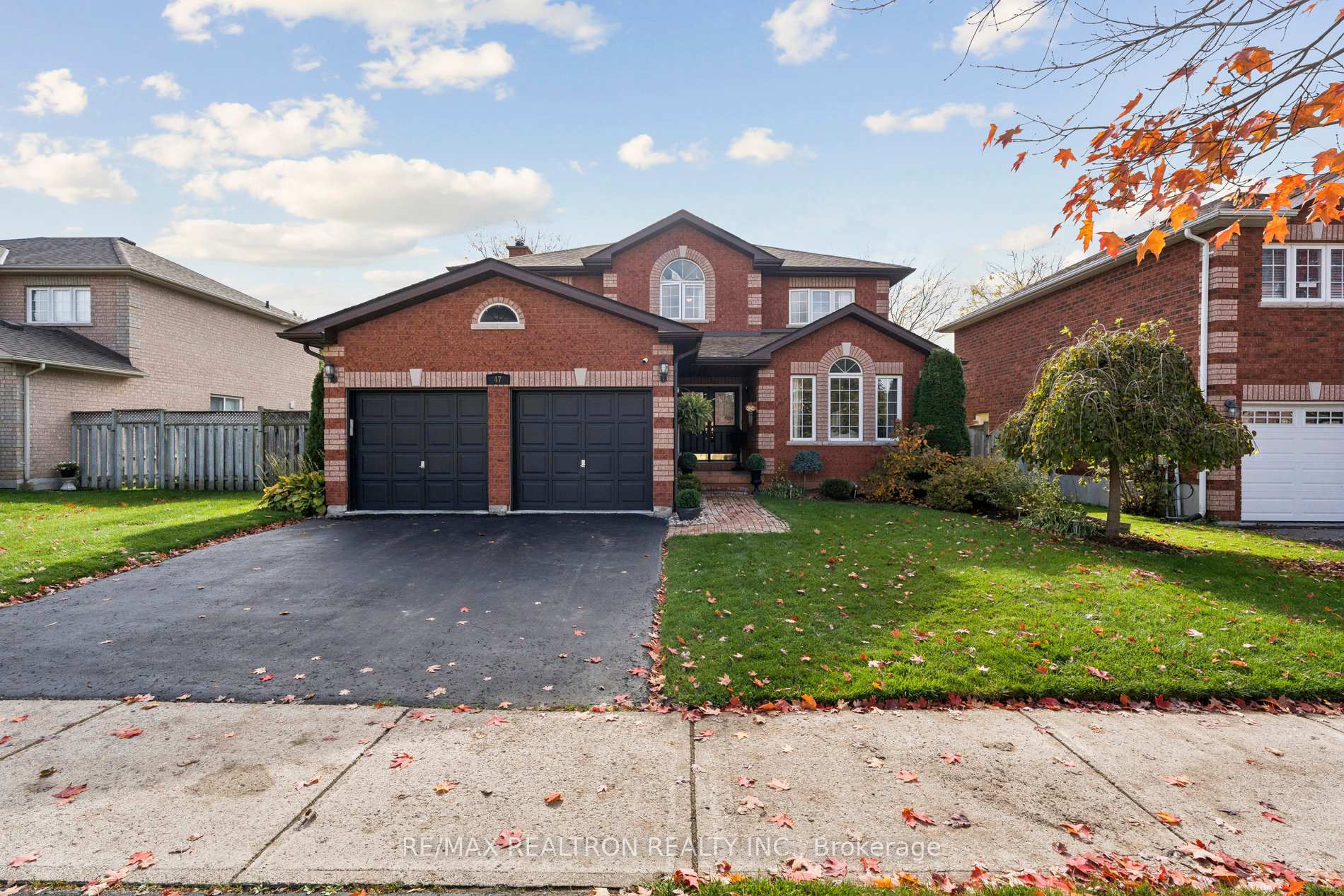 Photo 1 of 47 Amberview Drive, Georgina, Keswick South — HOMEH