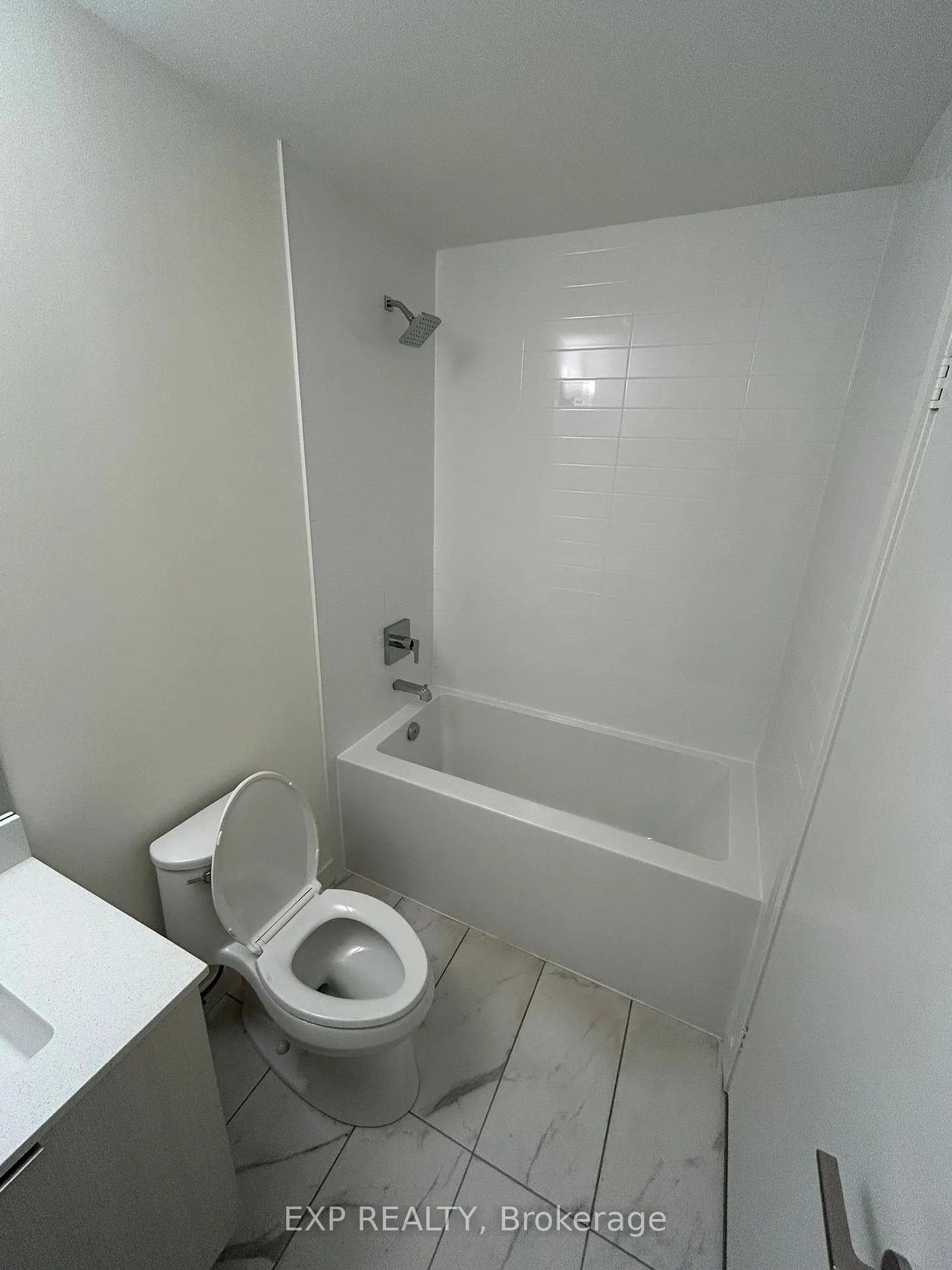 Photo 11 of Unit 209, 859 The Queensway, Etobicoke, Stonegate-Queensway — HOMEH