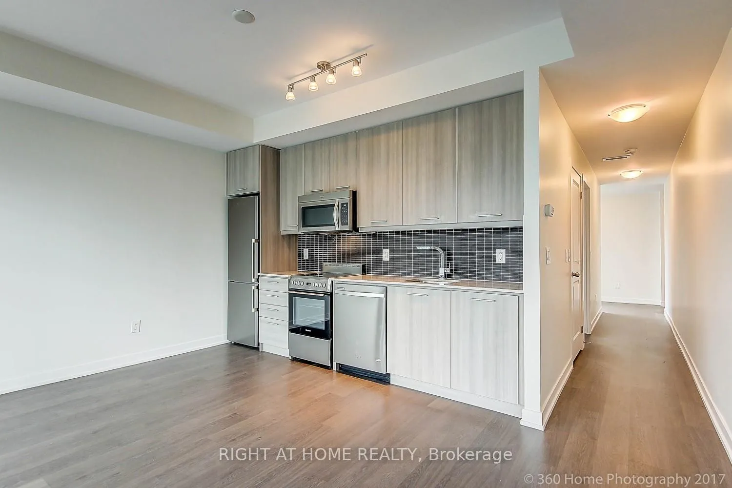 Photo 5 of Unit 1713, 105 George Street, Toronto, Moss Park — HOMEH