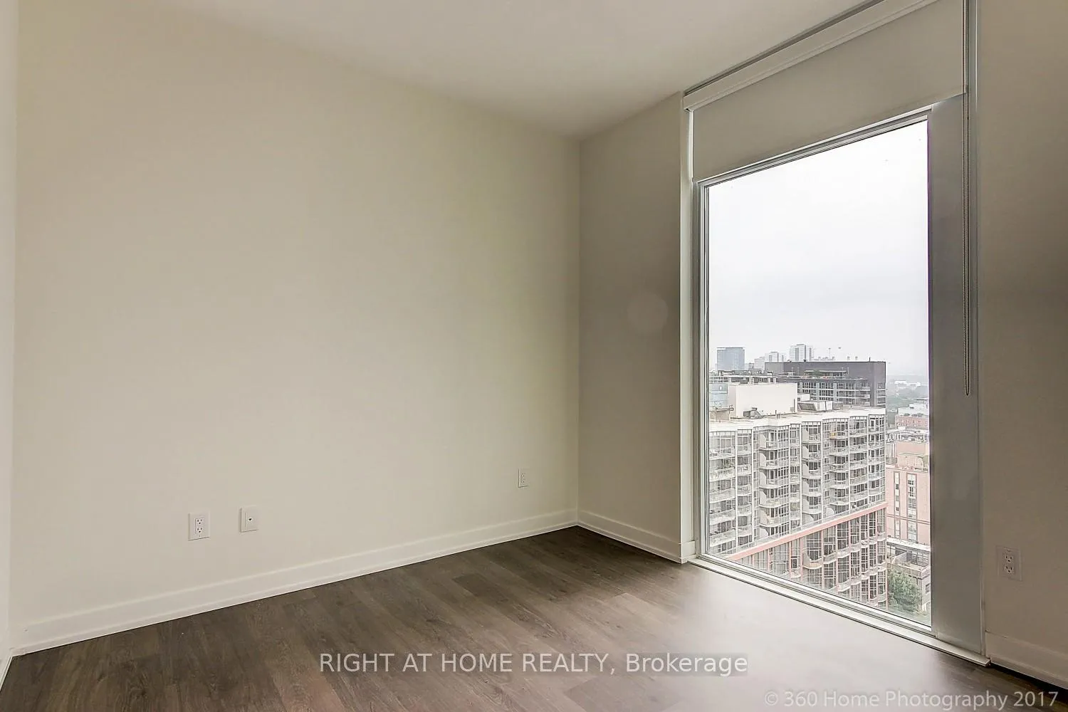 Photo 13 of Unit 1713, 105 George Street, Toronto, Moss Park — HOMEH