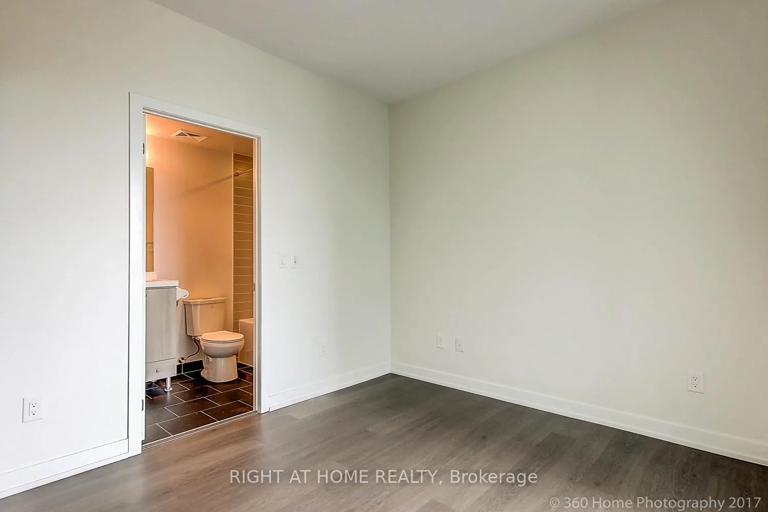 Photo 15 of Unit 1713, 105 George Street, Toronto, Moss Park — HOMEH