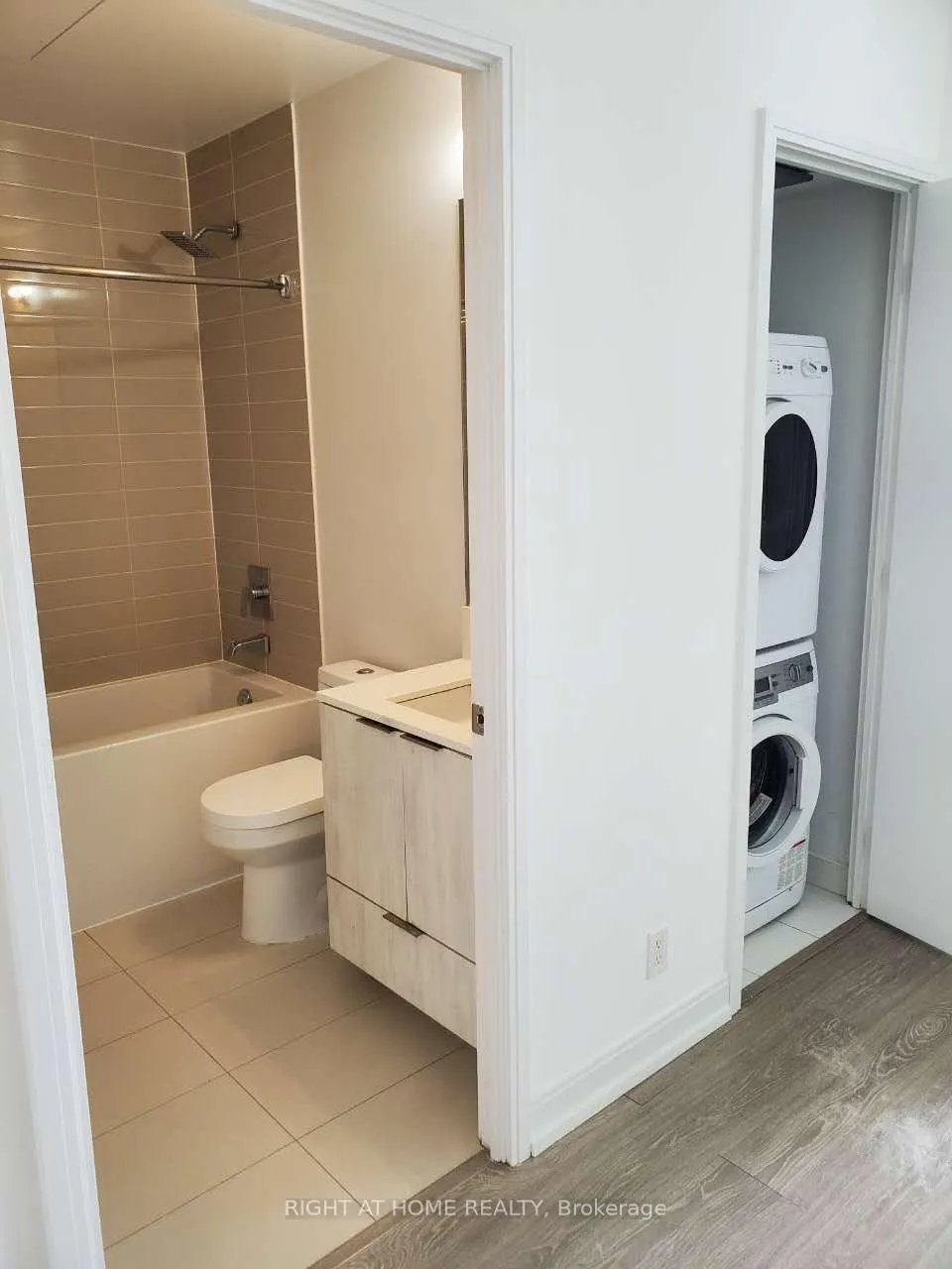 Photo 7 of Unit 607, 181 Dundas Street E, Toronto, Church-Yonge Corridor — HOMEH