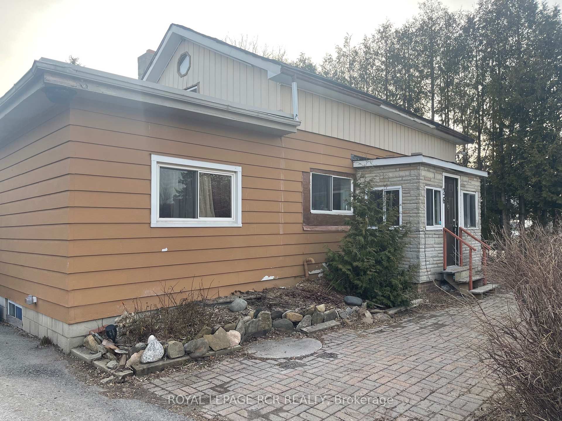 Photo 2 of 26 Trafalgar Road, Erin, Rural Erin — HOMEH