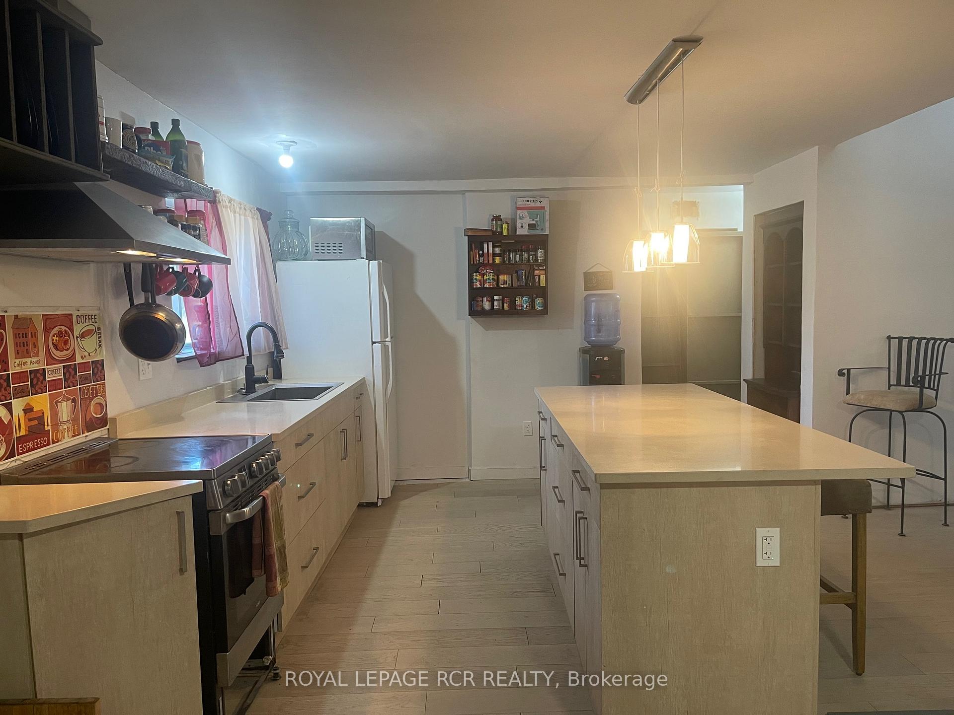 Photo 5 of 26 Trafalgar Road, Erin, Rural Erin — HOMEH