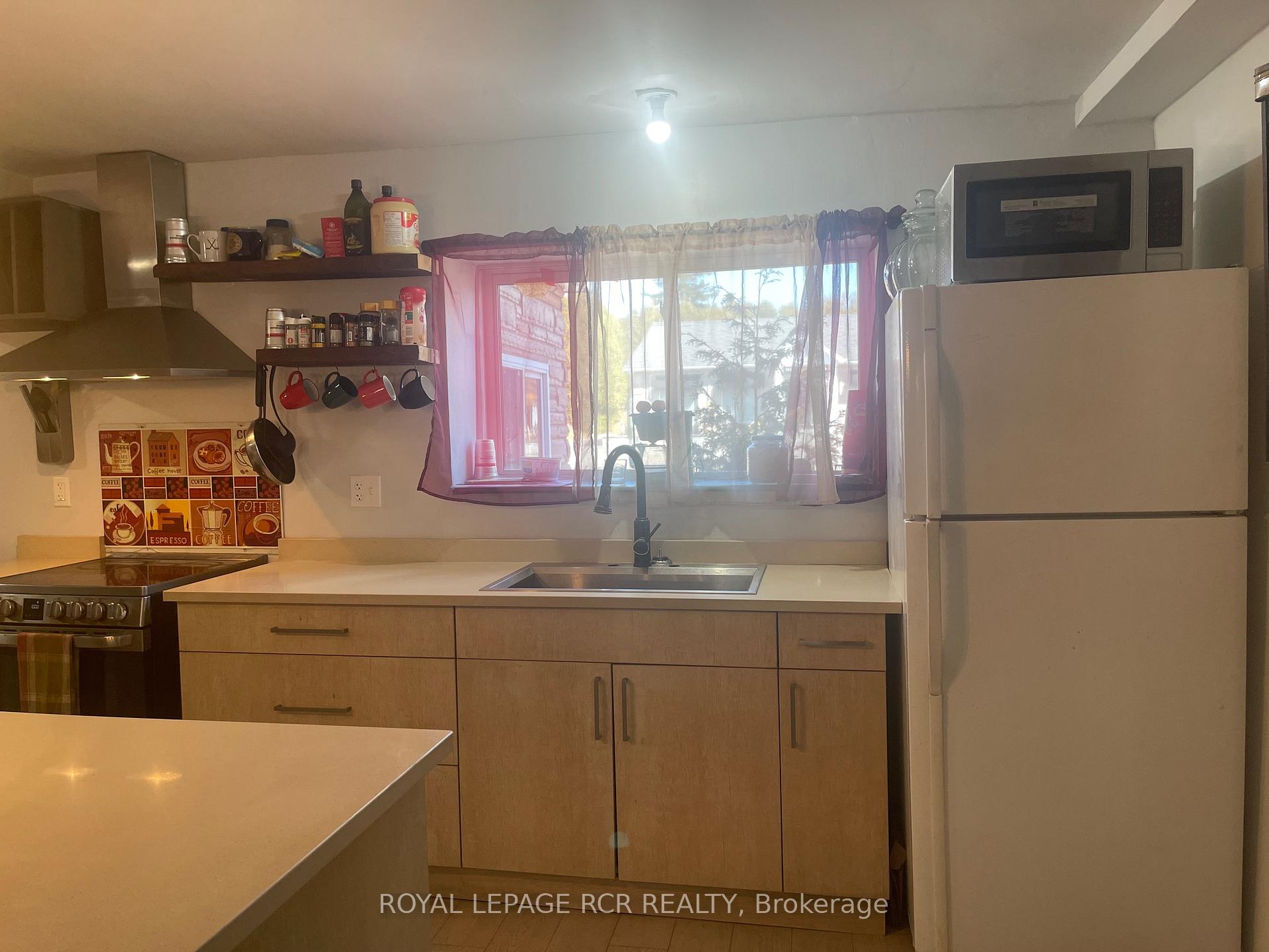 Photo 7 of 26 Trafalgar Road, Erin, Rural Erin — HOMEH
