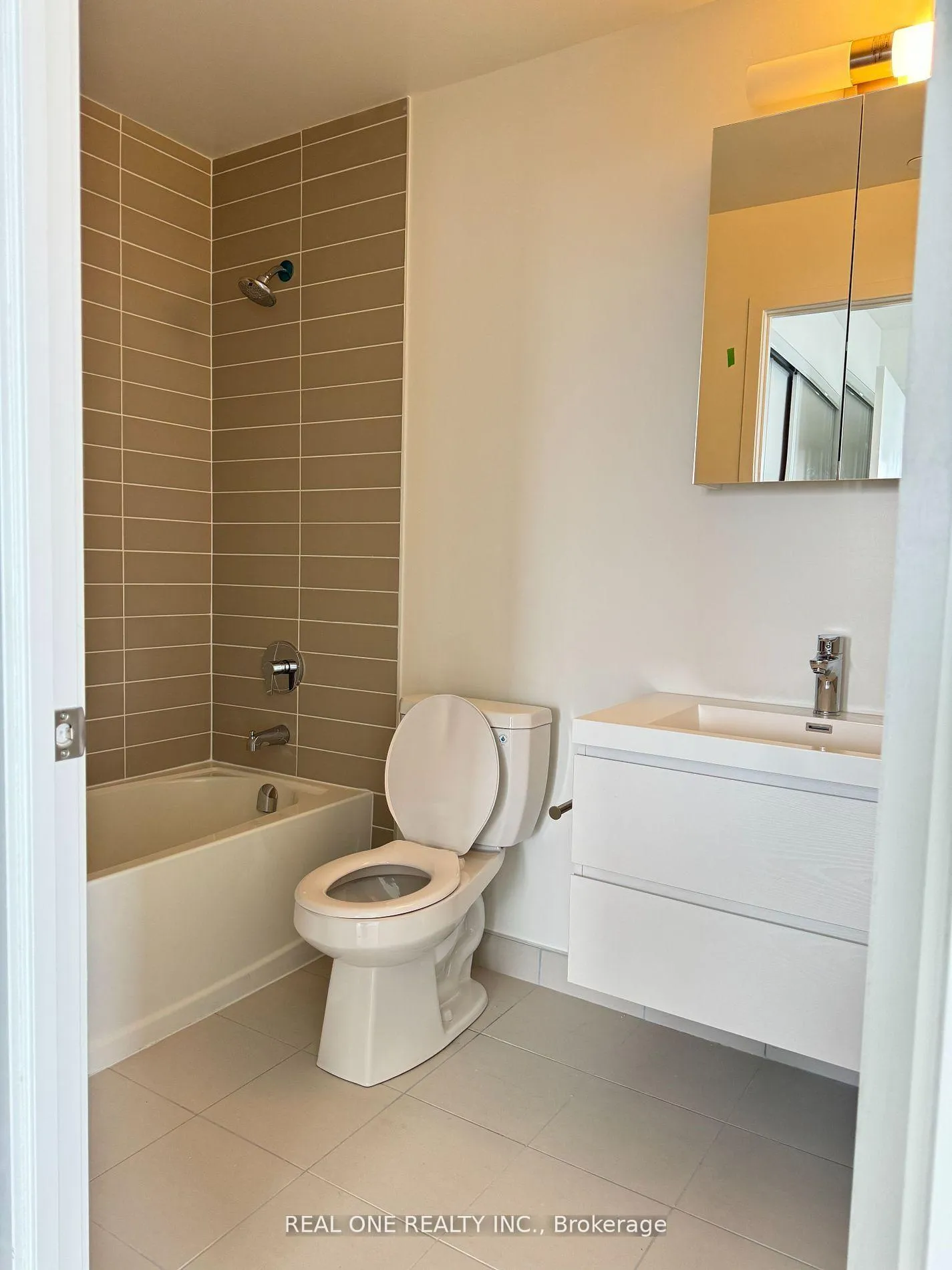 Photo 12 of Unit 1311, 8119 Birchmount Road, Markham, Unionville — HOMEH