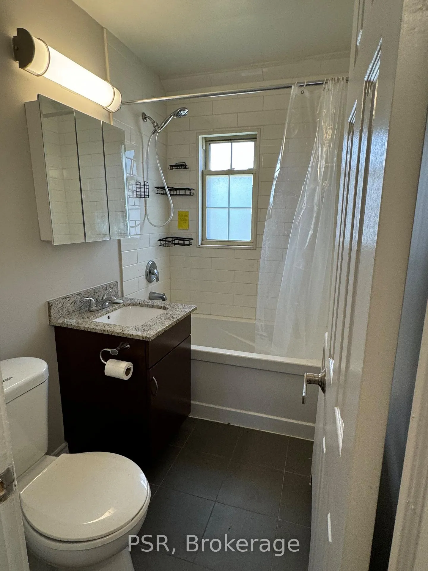 Photo 12 of Unit 2U, 5 Airdrie Road, Toronto, Leaside — HOMEH