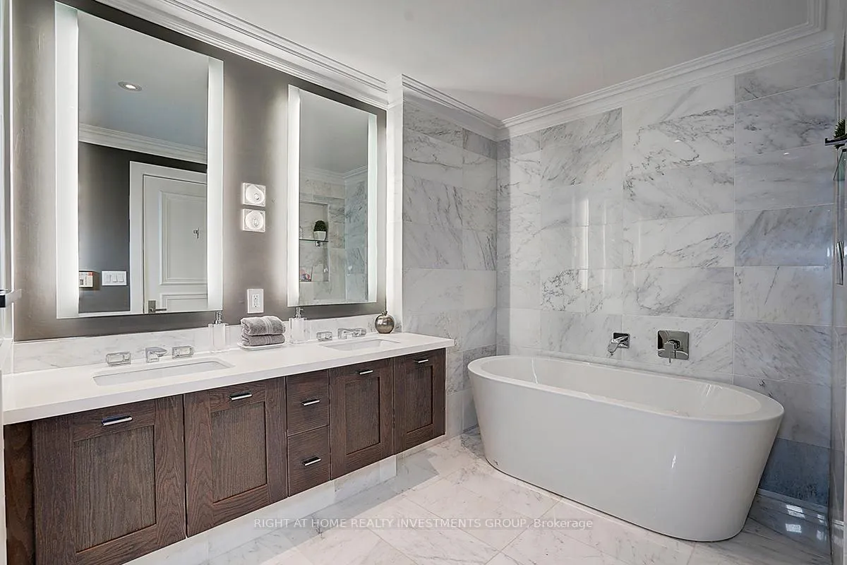 Photo 10 of Unit 505, 662 Sheppard Avenue E, North York, Bayview Village — HOMEH