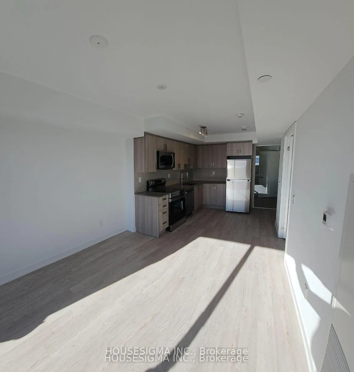 Photo 6 of Unit 1603, 1435 Celebration Drive, Pickering, Bay Ridges — HOMEH