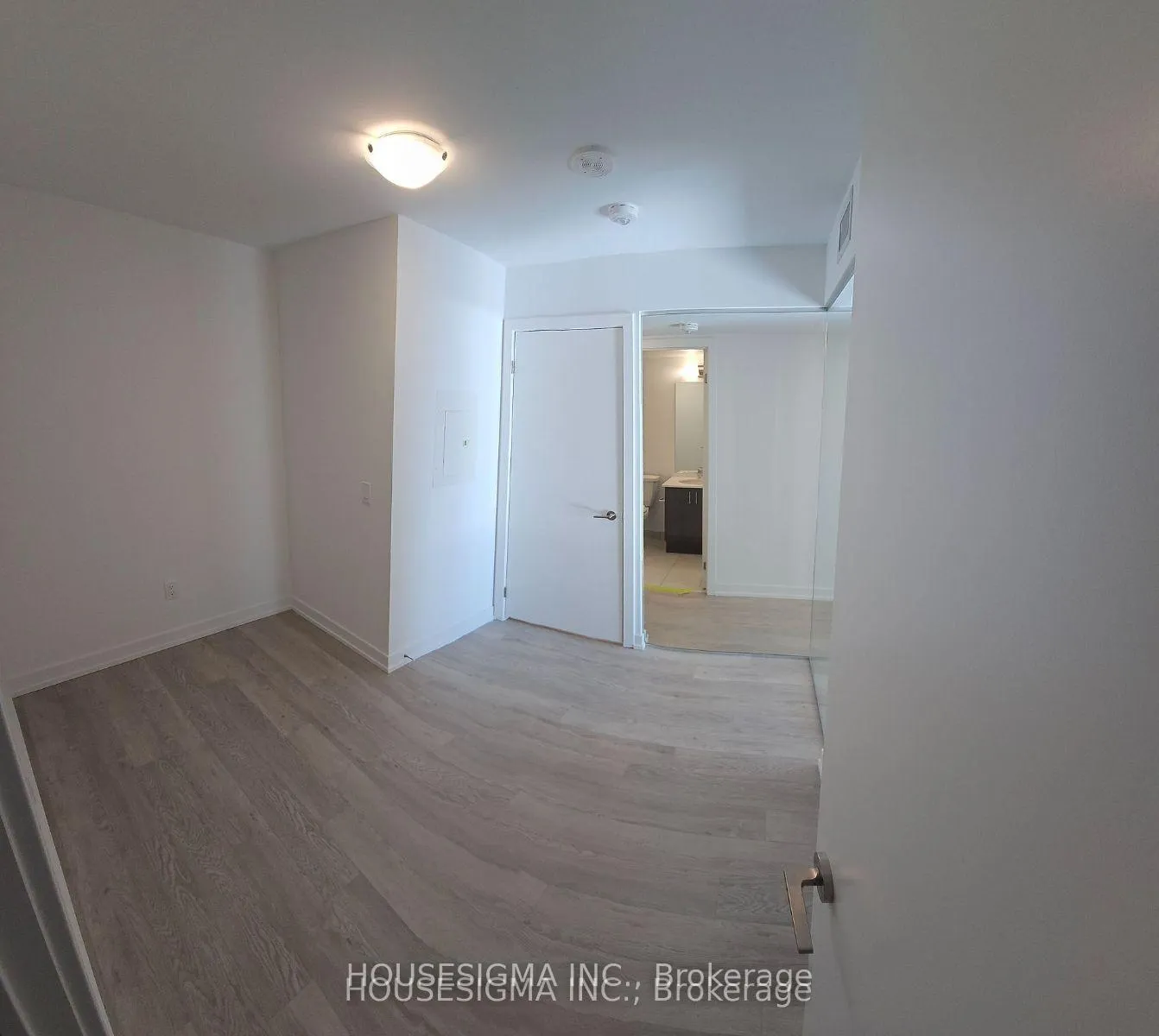 Photo 9 of Unit 1603, 1435 Celebration Drive, Pickering, Bay Ridges — HOMEH