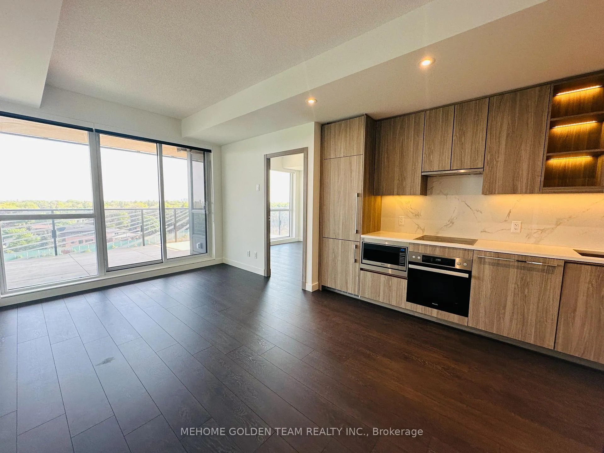 Photo 3 of Unit 1005, 25 Mcmahon Drive, North York, Bayview Village — HOMEH