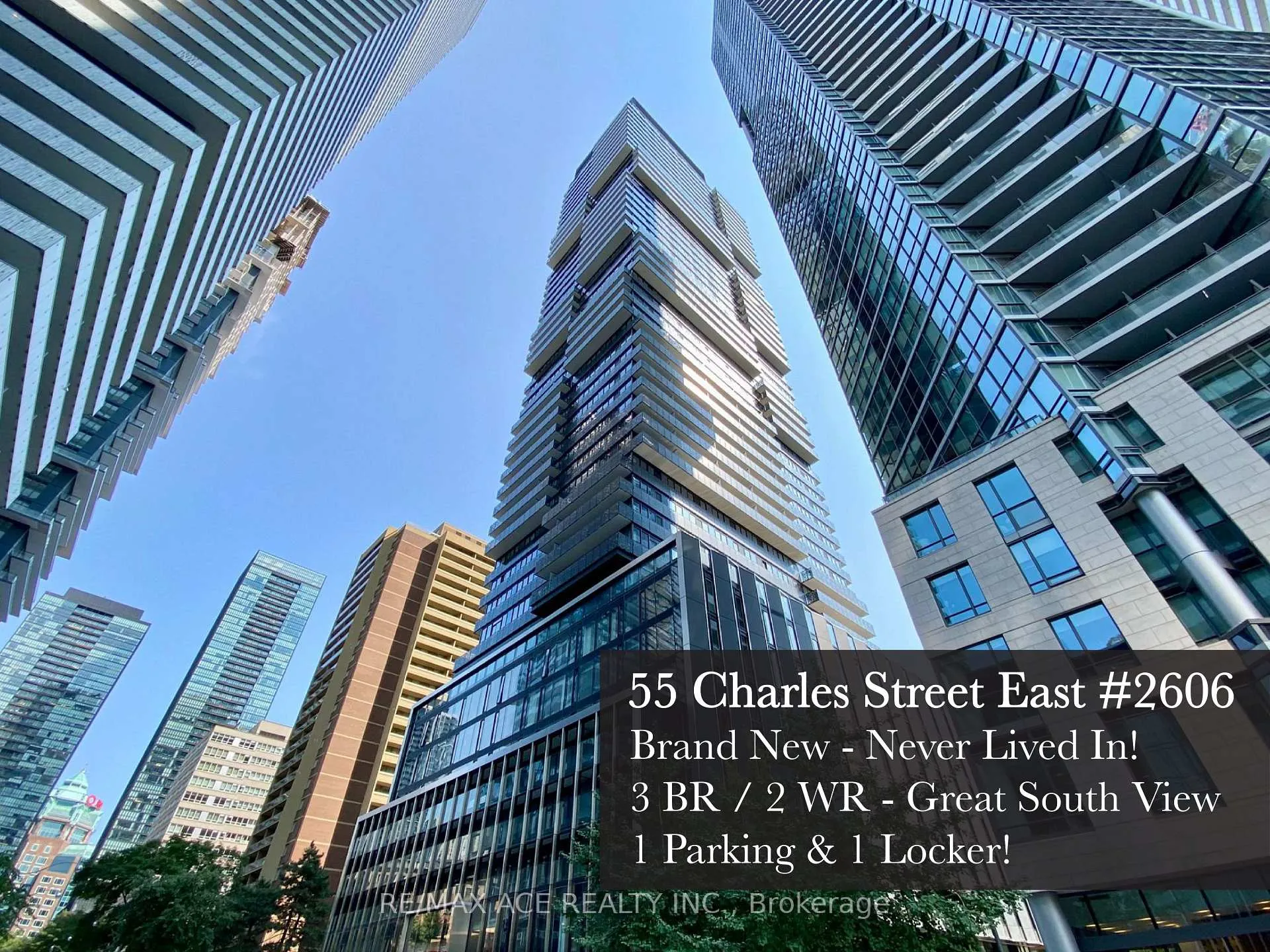 Front of Unit 2606, 55 Charles Street E