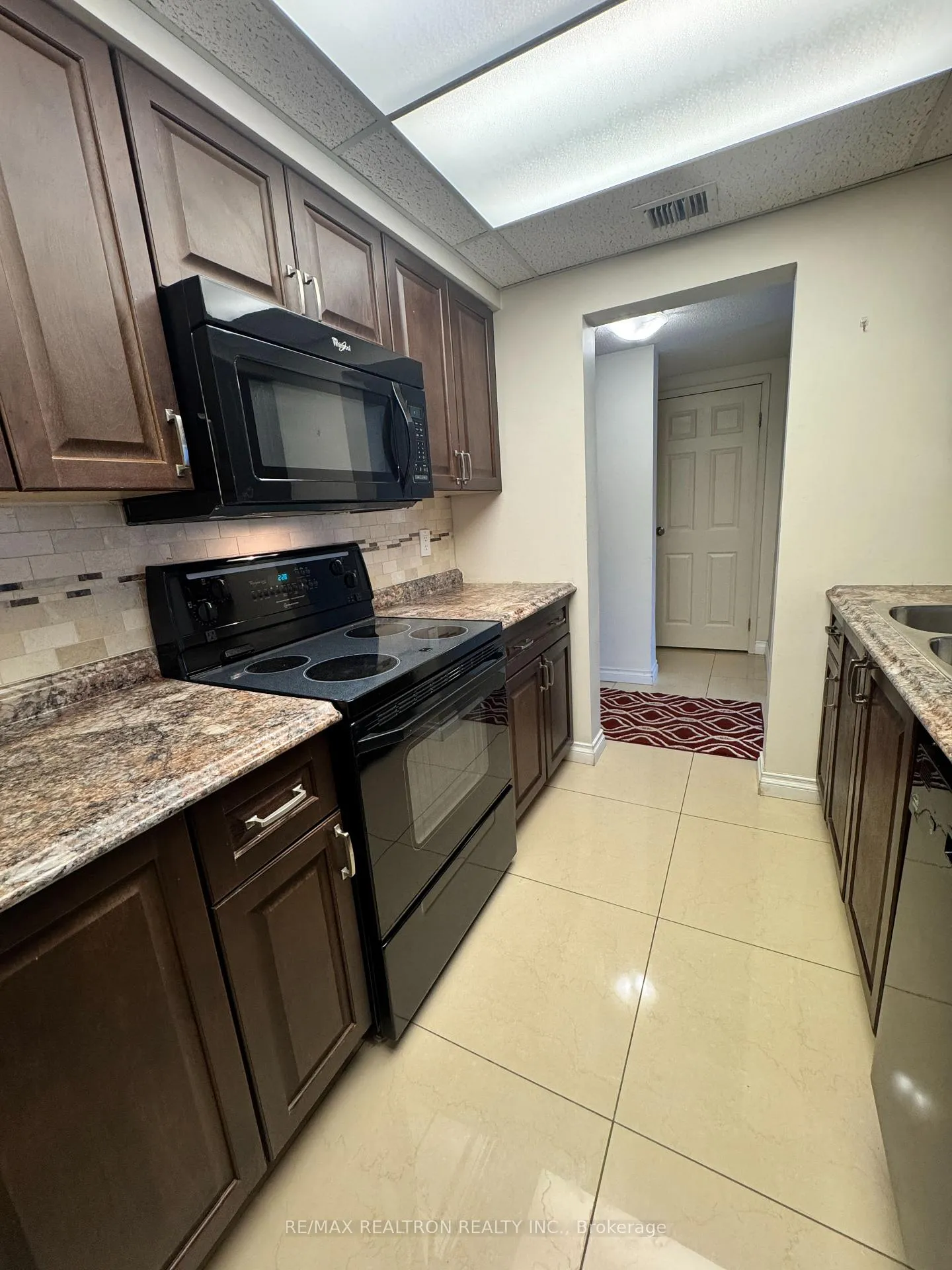 Photo 8 of Unit 408, 10 Ellen Street E, Kitchener, Civic Centre — HOMEH
