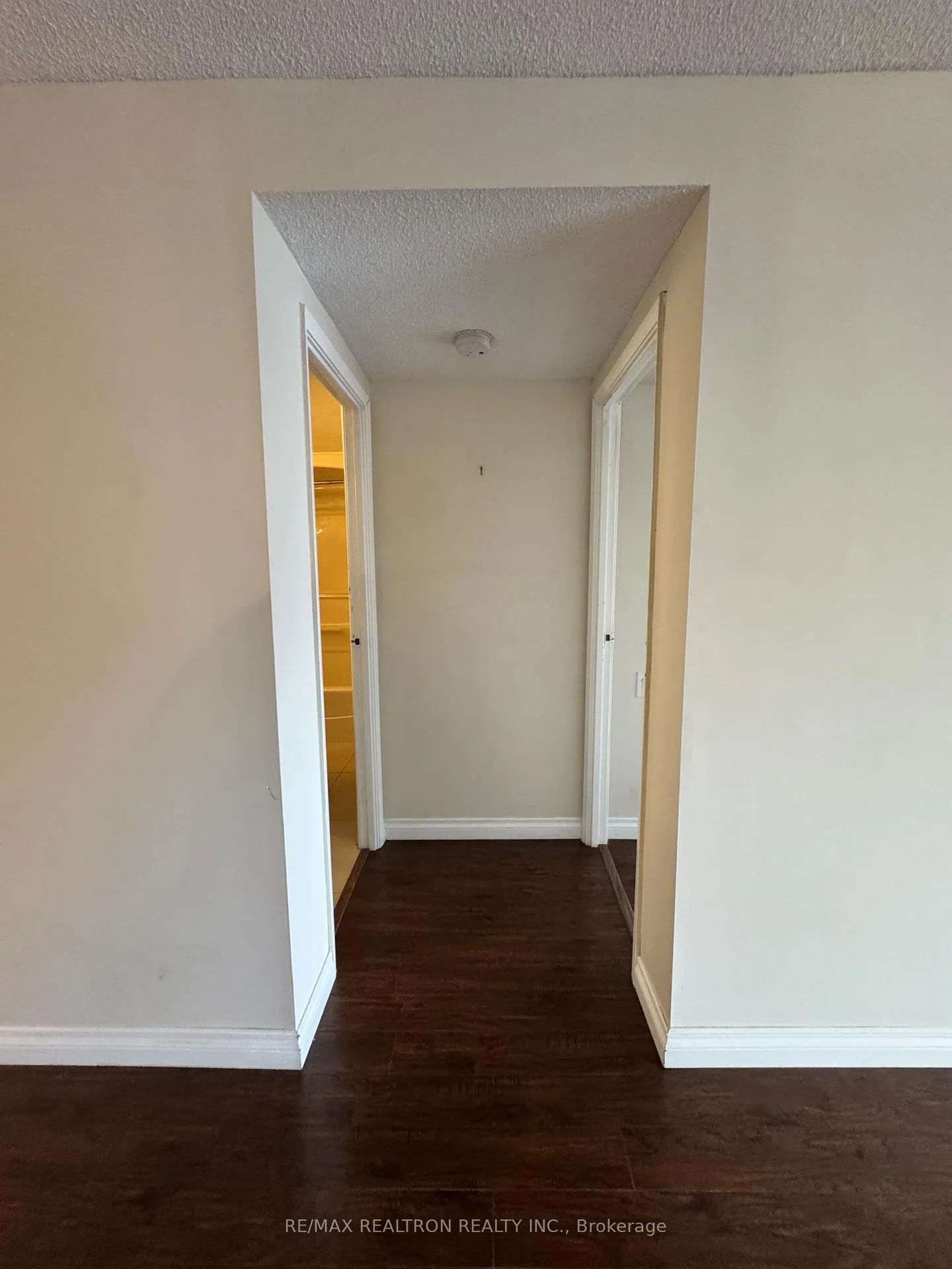 Photo 12 of Unit 408, 10 Ellen Street E, Kitchener, Civic Centre — HOMEH