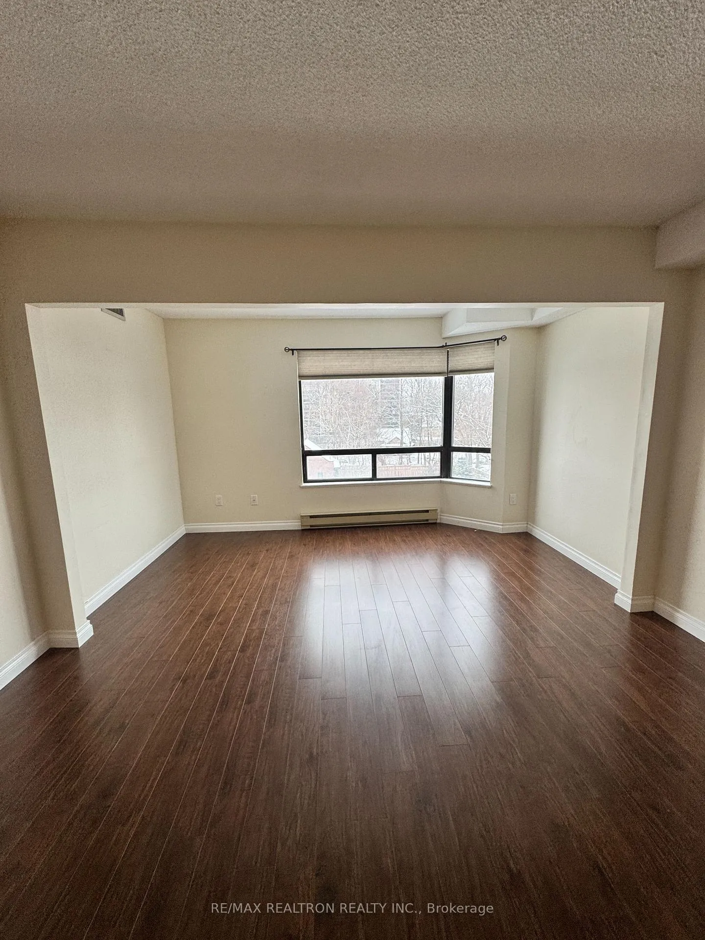 Photo 16 of Unit 408, 10 Ellen Street E, Kitchener, Civic Centre — HOMEH