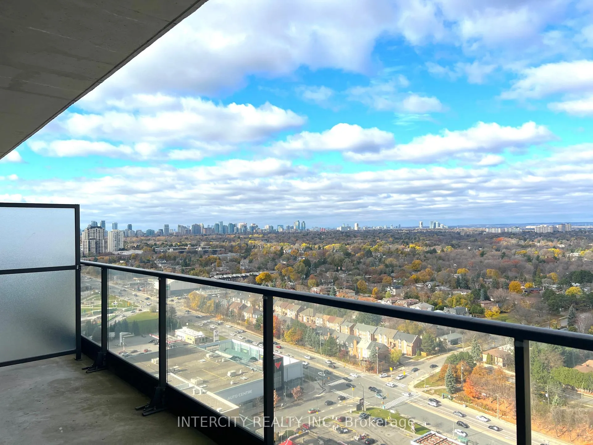 Photo 4 of Unit PH6, 29 Singer Court, North York, Bayview Village — HOMEH