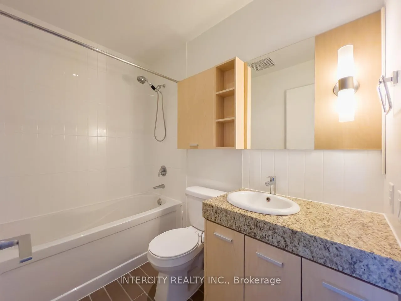 Photo 10 of Unit PH6, 29 Singer Court, North York, Bayview Village — HOMEH