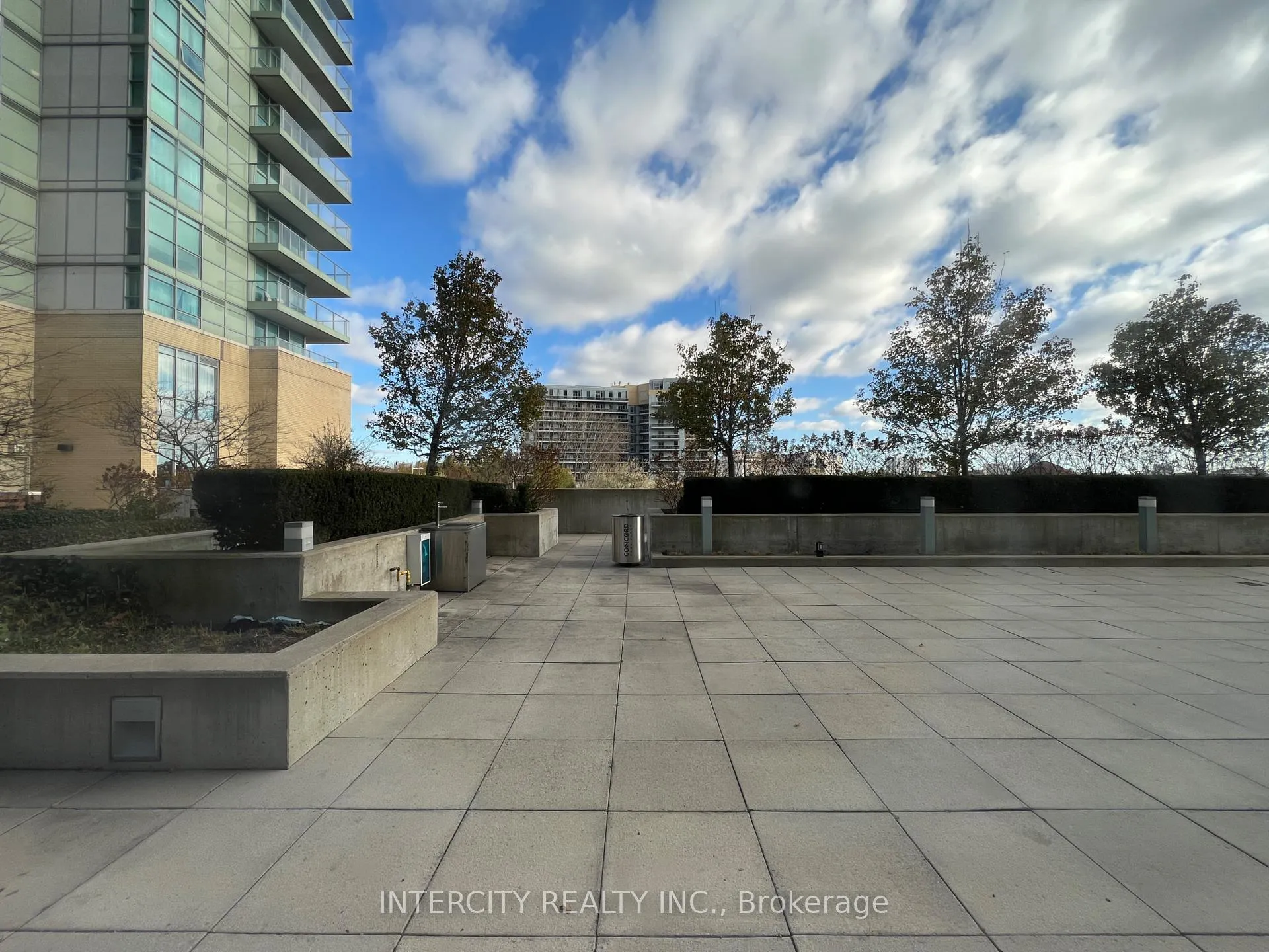 Photo 14 of Unit PH6, 29 Singer Court, North York, Bayview Village — HOMEH