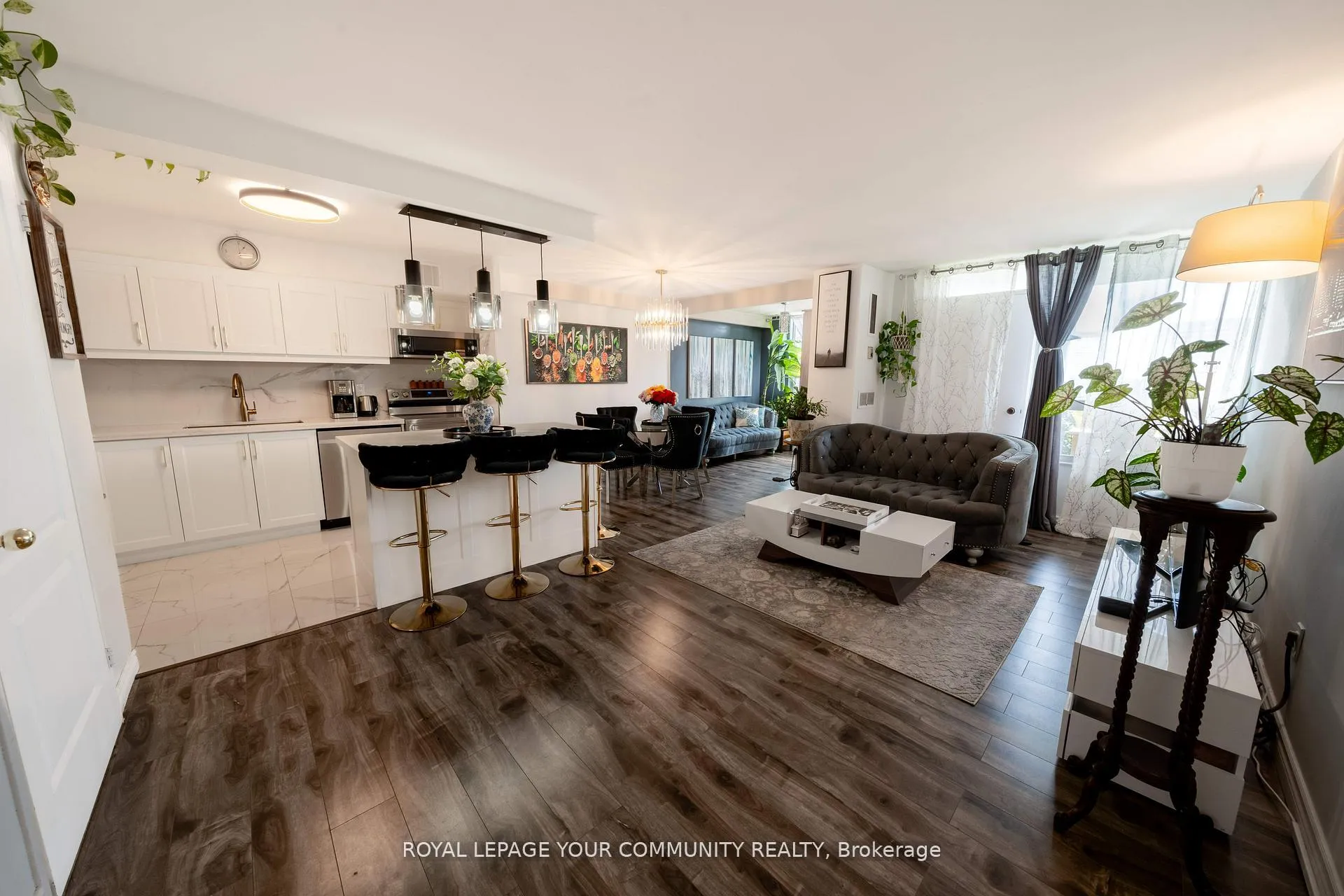 Photo 2 of Unit 1218, 20 Edgecliff Golfway, Toronto, Flemingdon Park — HOMEH