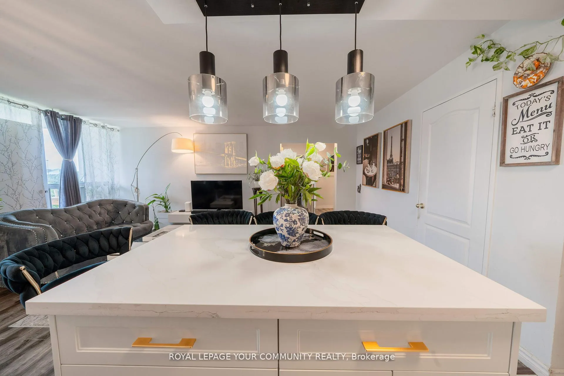 Photo 10 of Unit 1218, 20 Edgecliff Golfway, Toronto, Flemingdon Park — HOMEH
