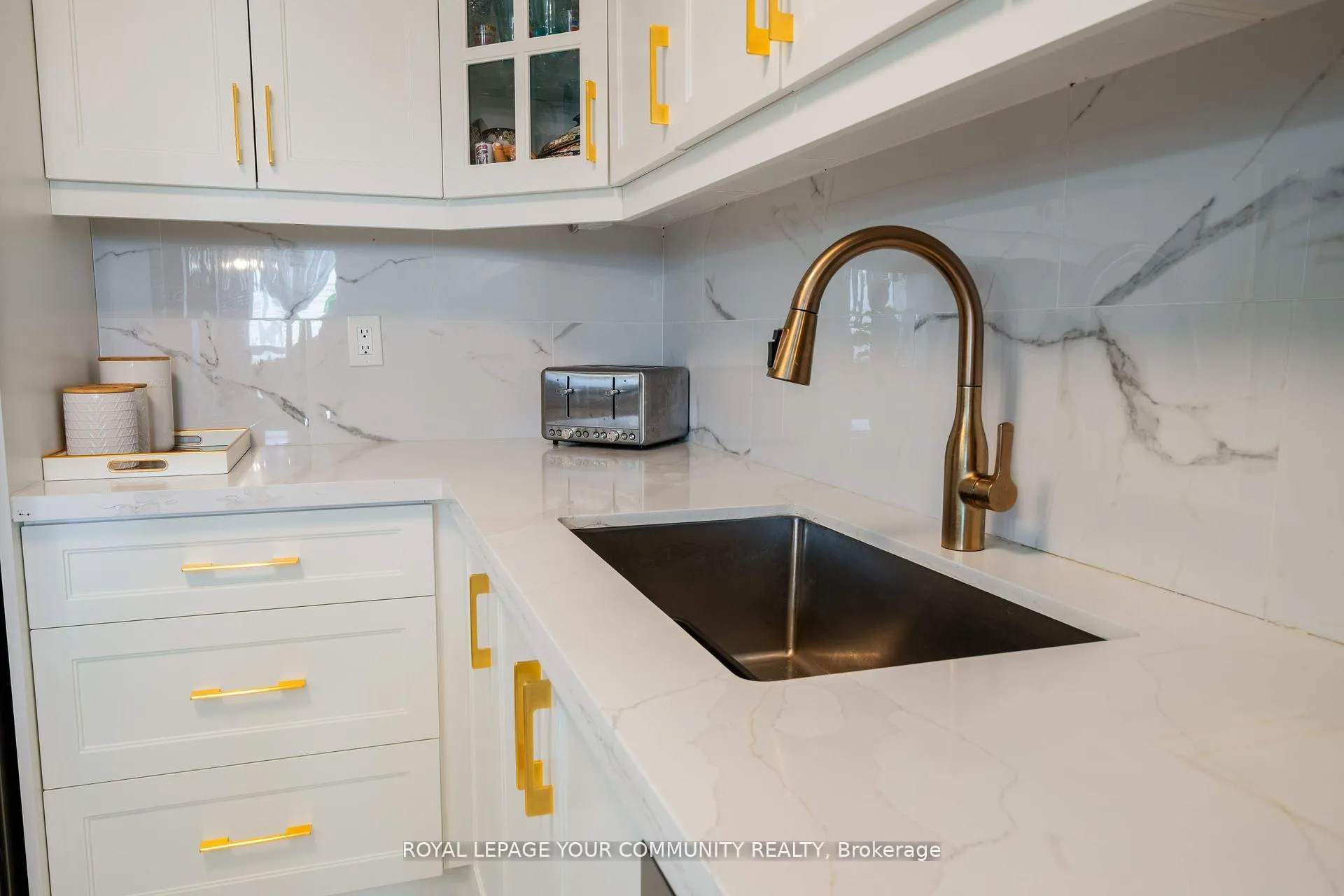 Photo 19 of Unit 1218, 20 Edgecliff Golfway, Toronto, Flemingdon Park — HOMEH