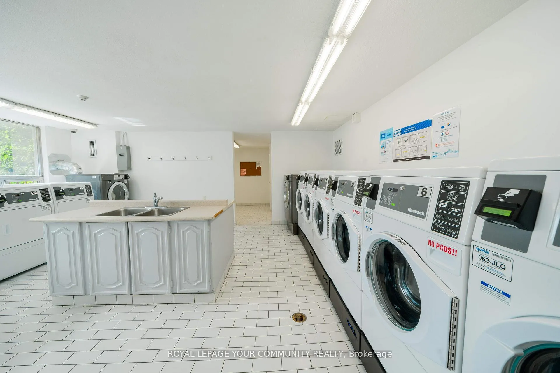 Photo 40 of Unit 1218, 20 Edgecliff Golfway, Toronto, Flemingdon Park — HOMEH