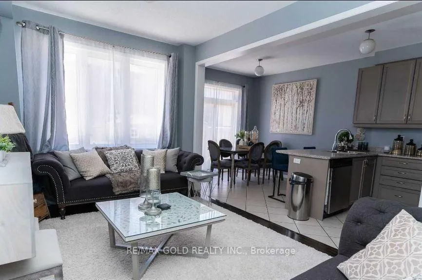Photo 5 of 91 Templehill Road, Brampton, Sandringham-Wellington — HOMEH