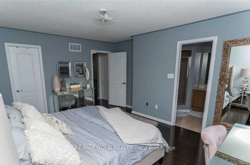 Photo 12 of 91 Templehill Road, Brampton, Sandringham-Wellington — HOMEH